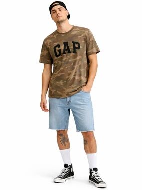 GAP Classic Logo Camouflage Cotton T-Shirt – Size Medium GUC
